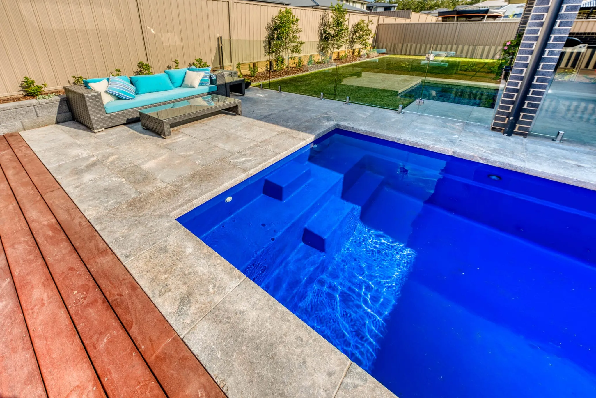 6.5m Avanti pool in Dark Blue Shimmer with timber decking