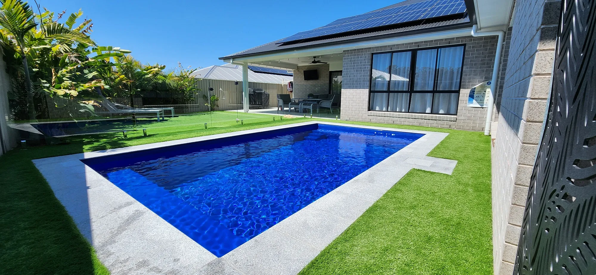 Entertainer 6.0m fibreglass pool by Aquatime Pools