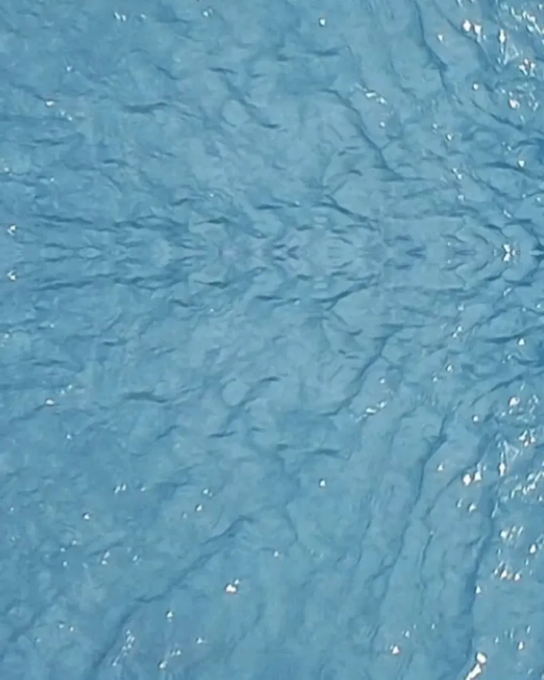 Platinum Quartz under water
