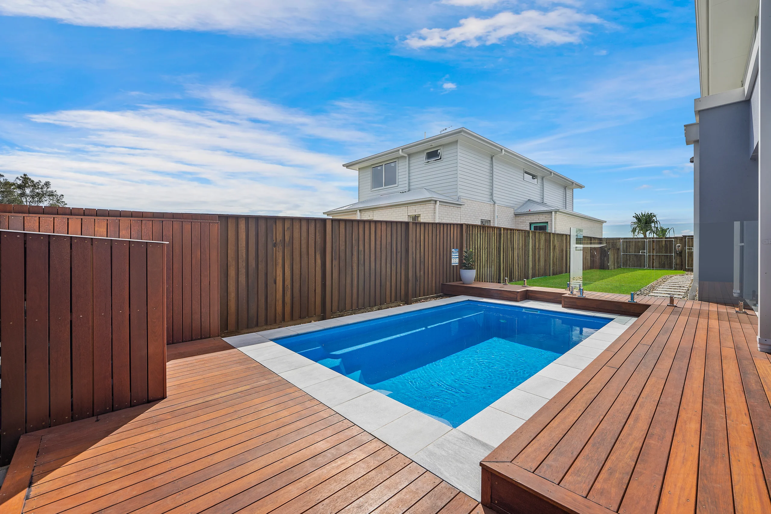 Entertainer 4.9m fibreglass pool by Aquatime Pools
